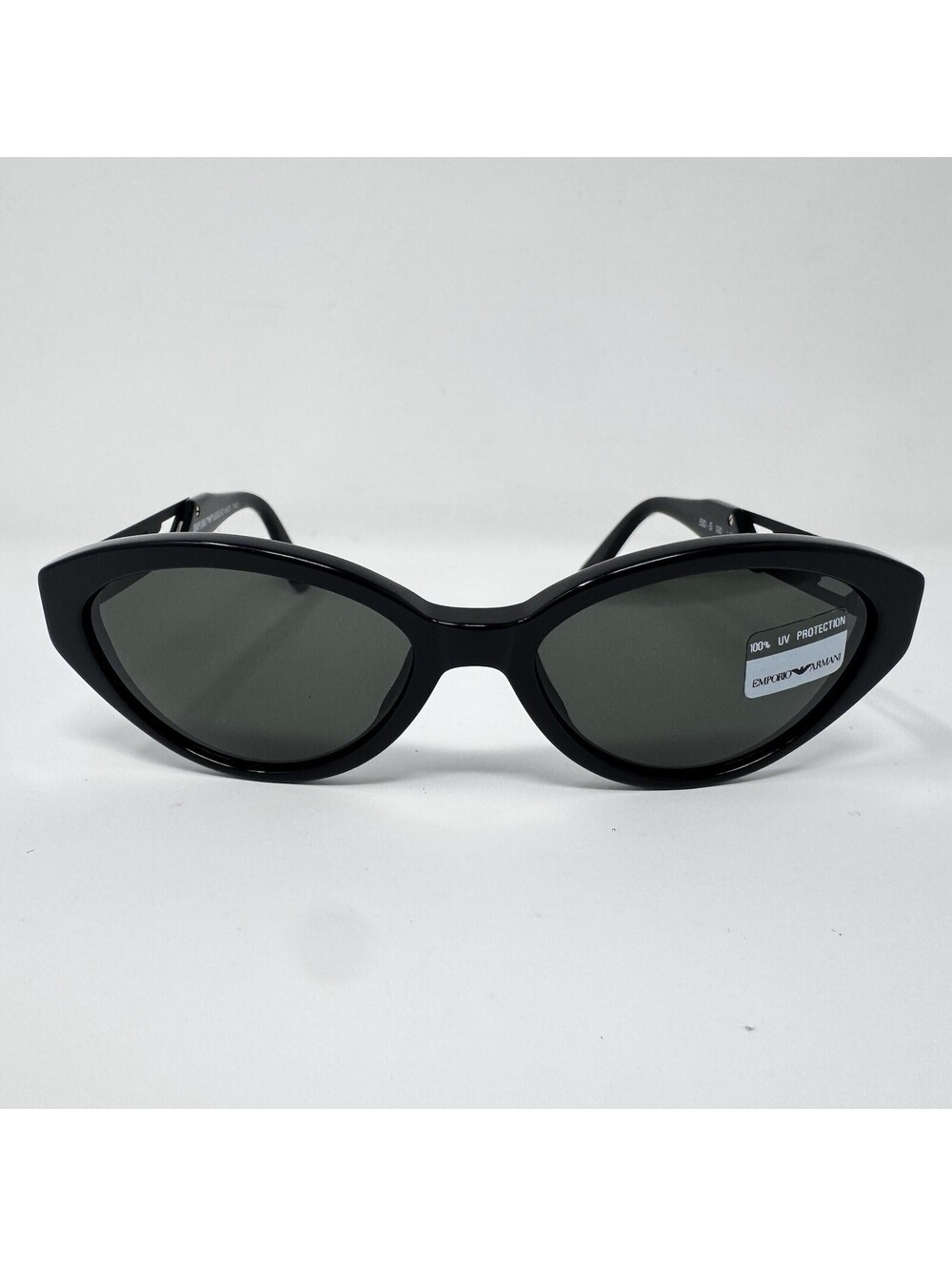 Emporio Armani 530-S 020 Vintage Black Oval Sunglasses 52-14-140 New Old Stock